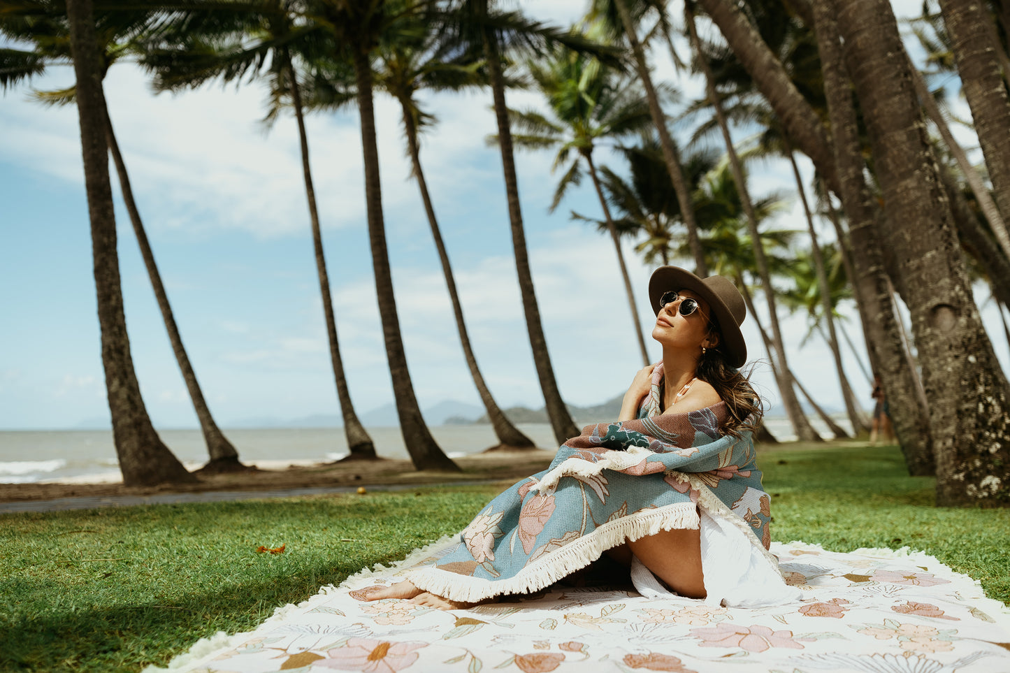 The Sanctuary Rug - Bleu