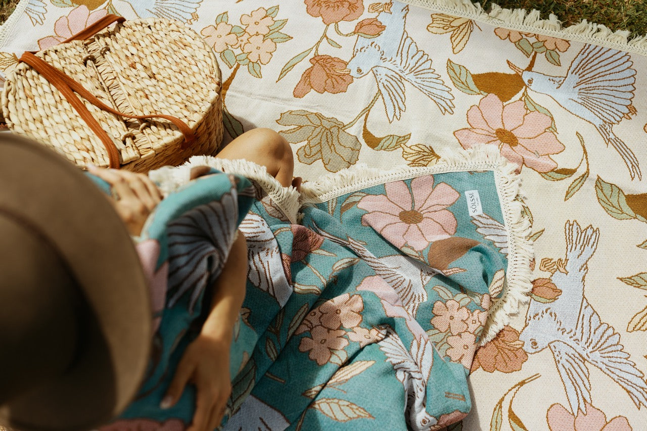 The Sanctuary Rug - Bleu